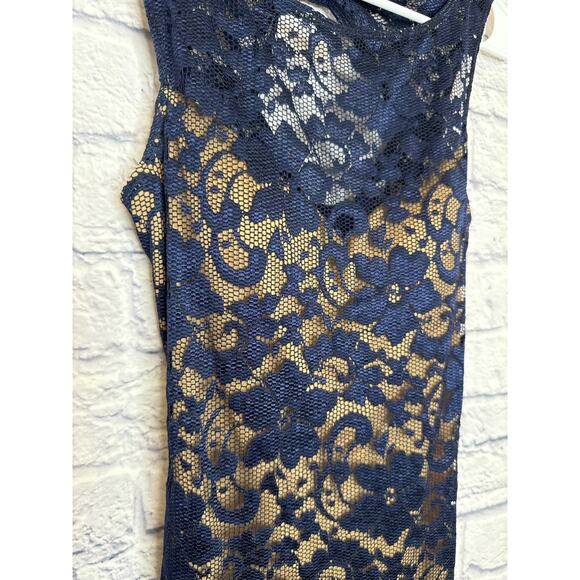 ❤️ Josh & Jazz Navy Lace Over Nude Mini Dress Open Back Size Small PRISTINE - Picture 2 of 3